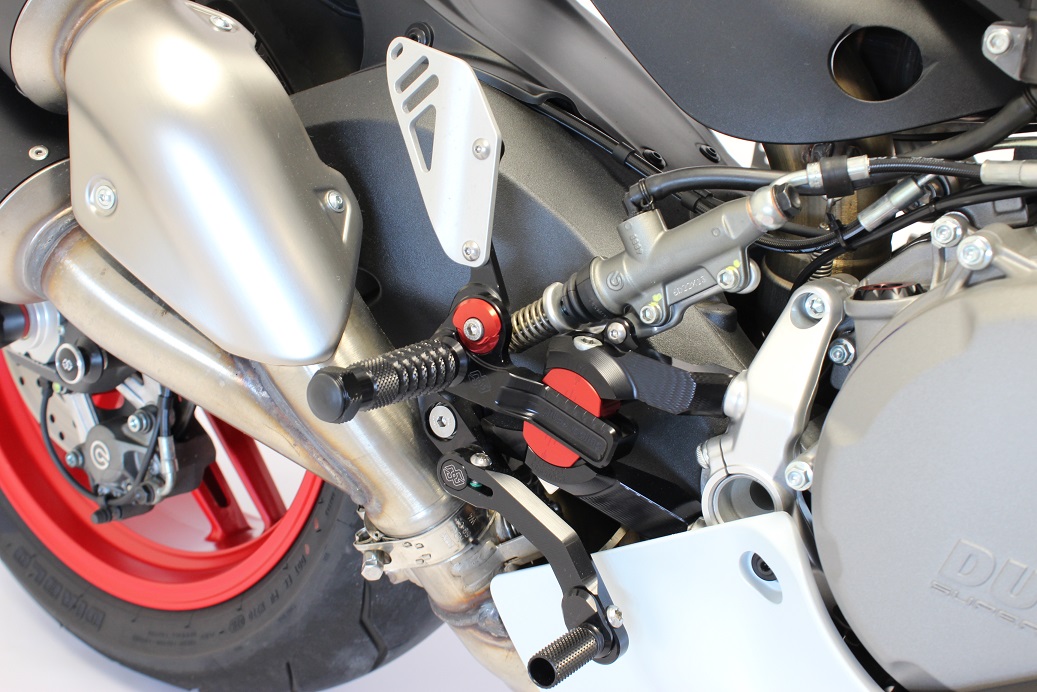 Gilles VCR38GT Rearsets for the Ducati Panigale V2 / 959 Gilles VCR38GT Rearsets for the Ducati Panigale V2 / 959
